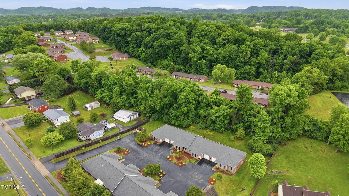 Photo #35: 2425 Lakeview Drive