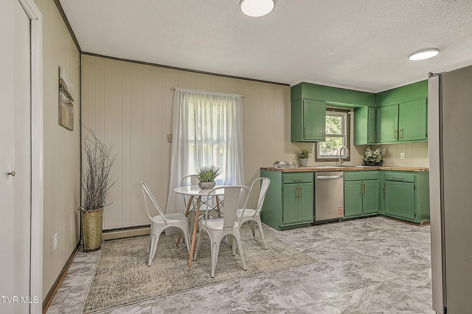 Photo #8: 19614 Greenbriar Drive