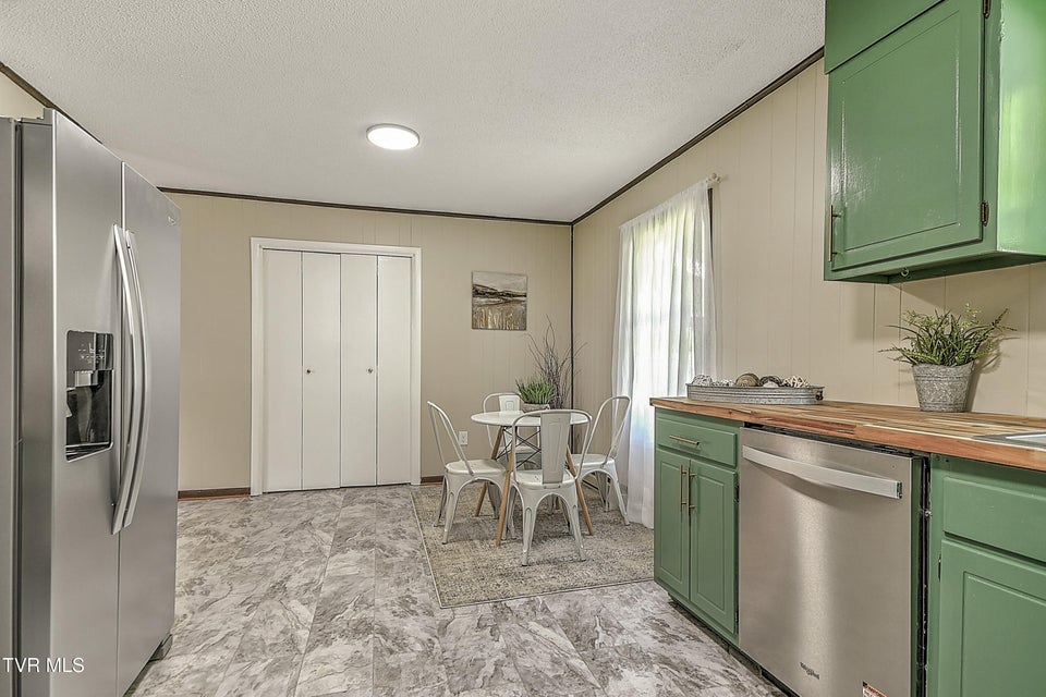 Photo #12: 19614 Greenbriar Drive
