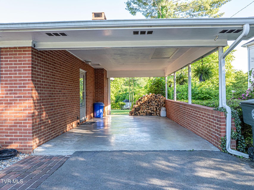 Photo #2: 190 Crestview Drive