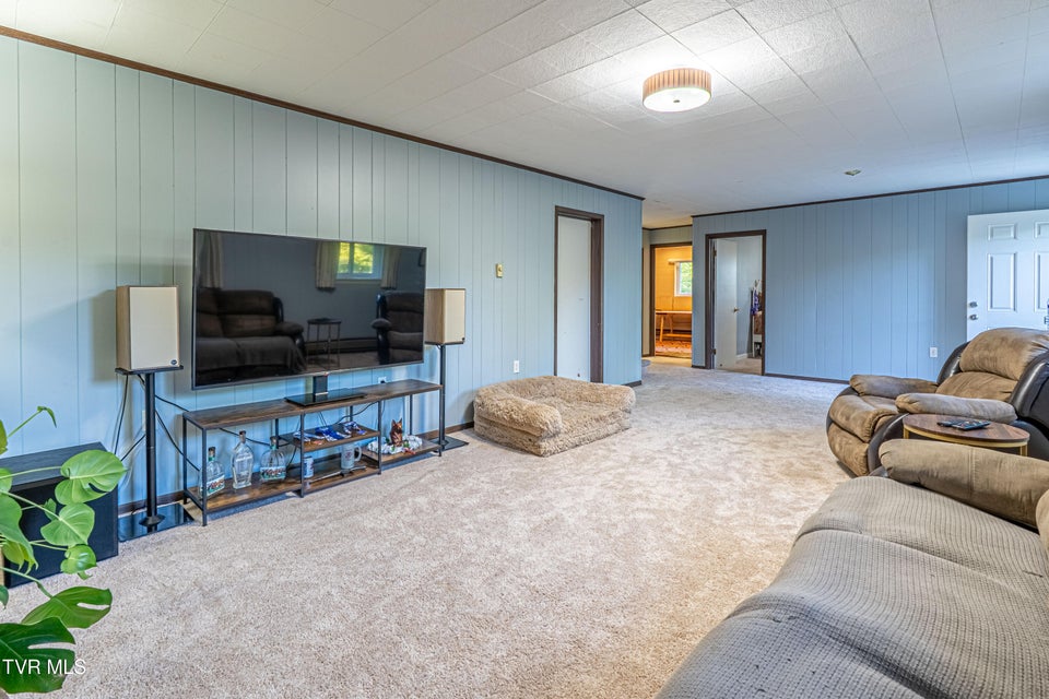 Photo #35: 190 Crestview Drive