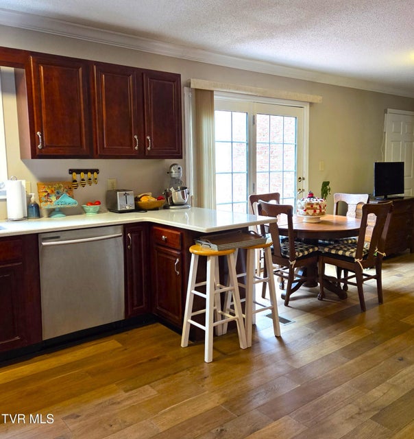Photo #6: 2734 Oakland Avenue