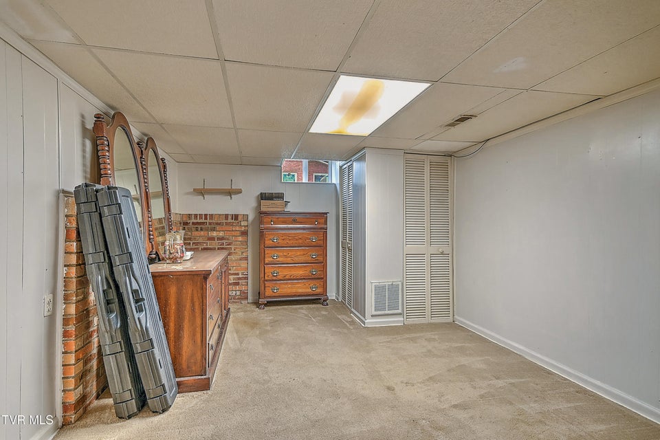 Photo #34: 2405 Melborne Drive