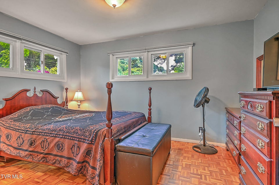 Photo #24: 2405 Melborne Drive