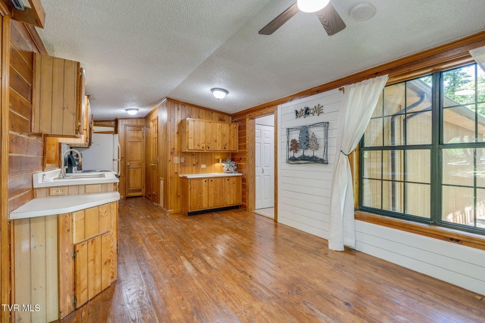 Photo #7: 497 Rockingham Road