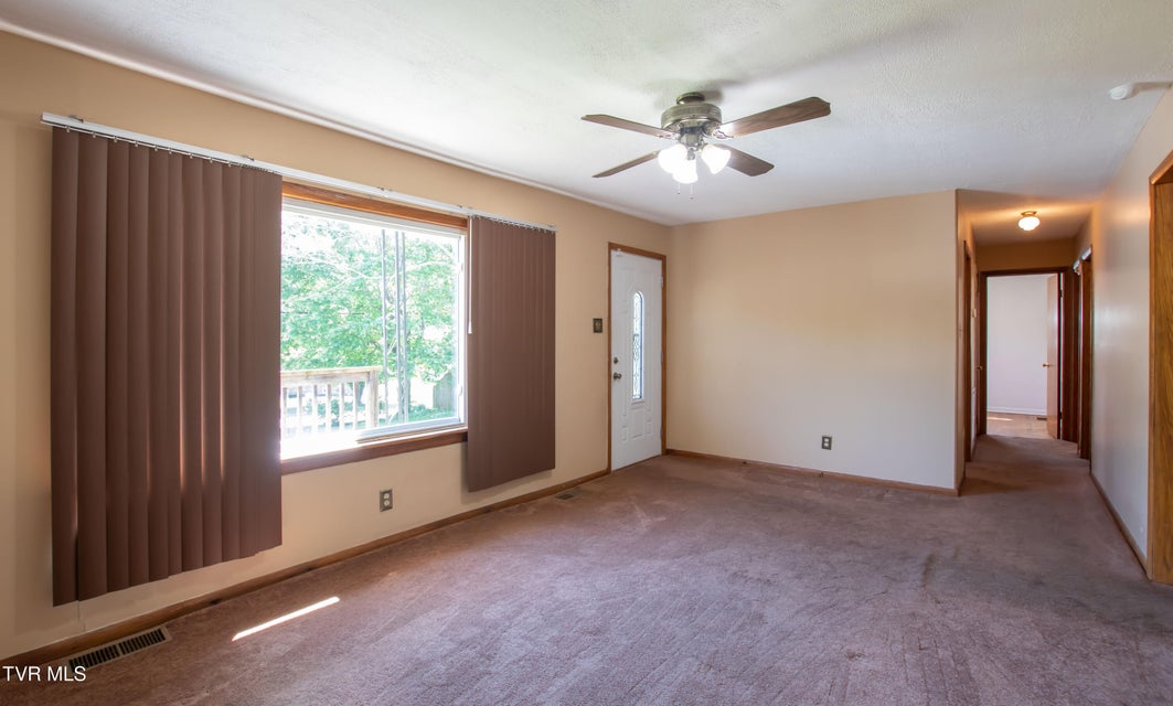 Photo #7: 1662 Carolina Avenue
