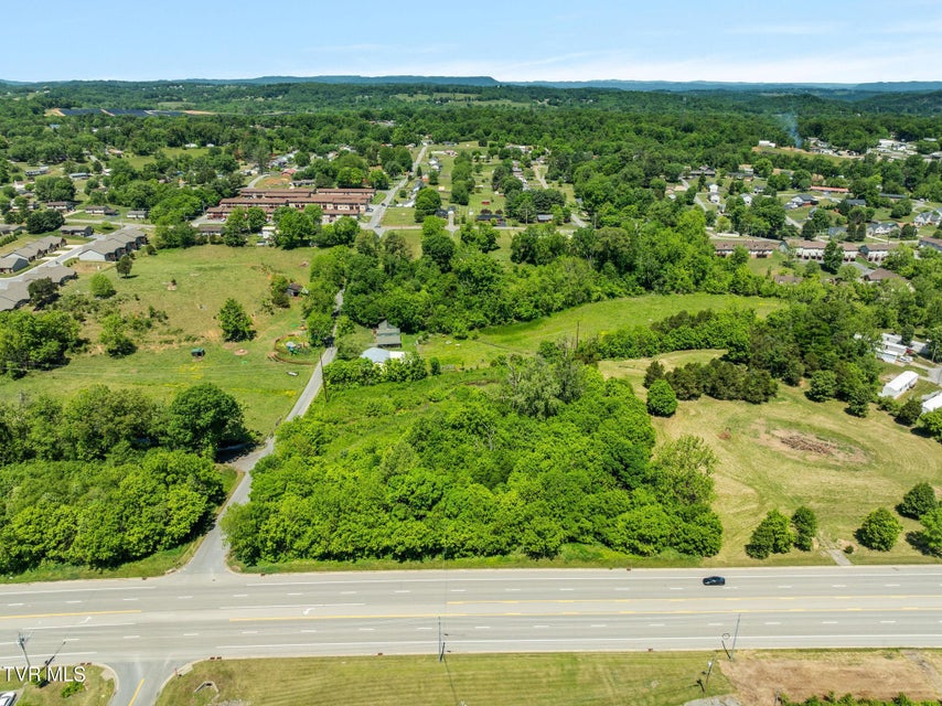 Photo #10: 148 Cox Road