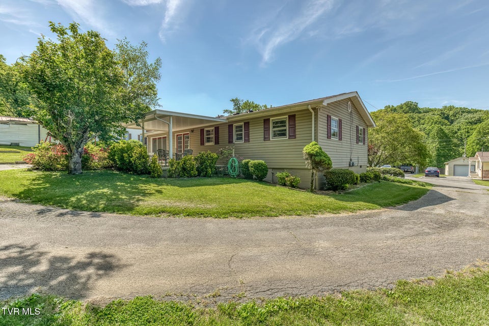 Photo #7: 117 Reed Road