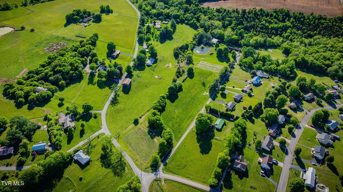 Photo #64: 147 Britton Lane