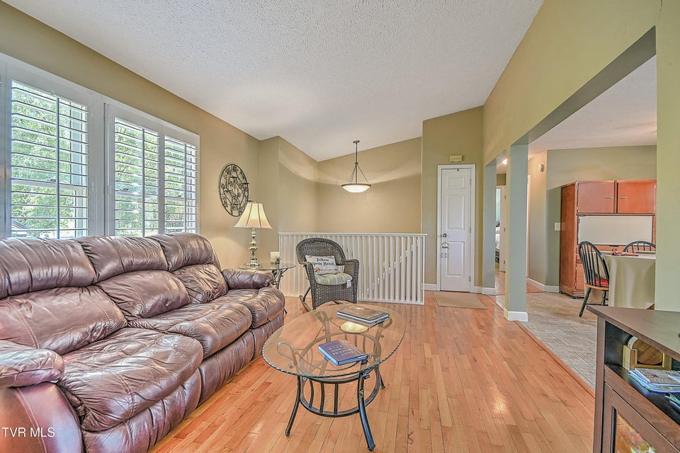 Photo #10: 1105 Quail Harbour Drive