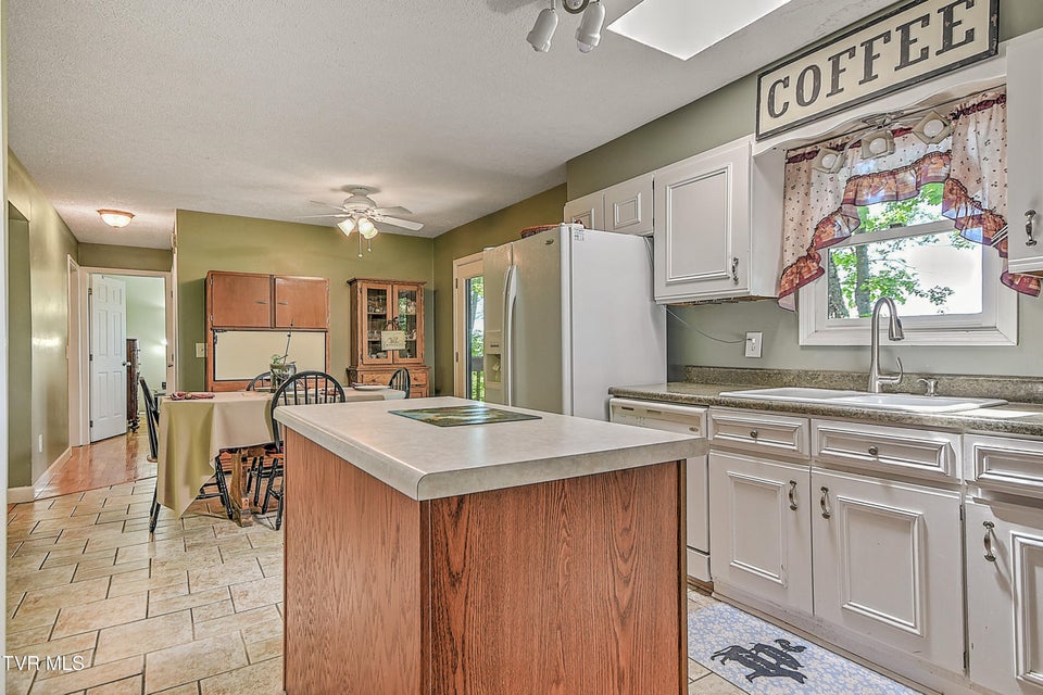Photo #18: 1105 Quail Harbour Drive