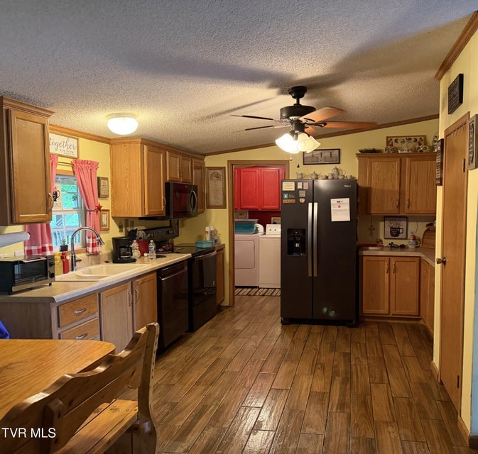 Photo #12: 6411 Yellow Poplar Street