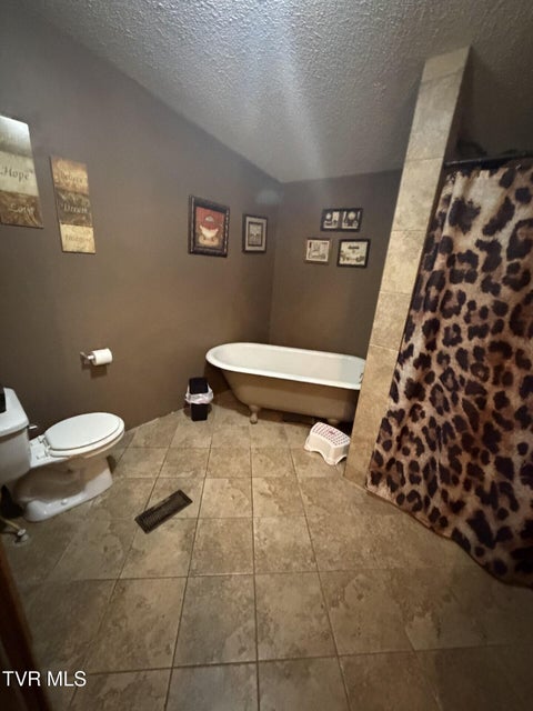 Photo #33: 6411 Yellow Poplar Street