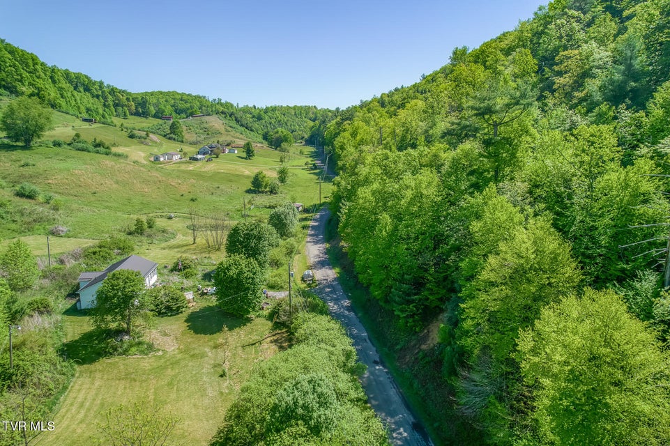 Photo #44: 355 Robinson Hollow Lane