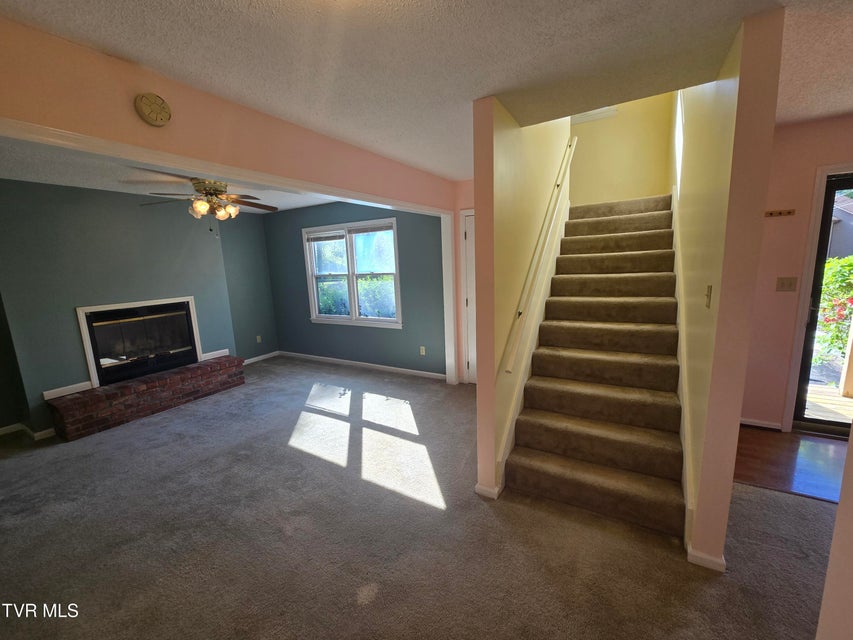 Photo #9: 215 Windridge Colony 