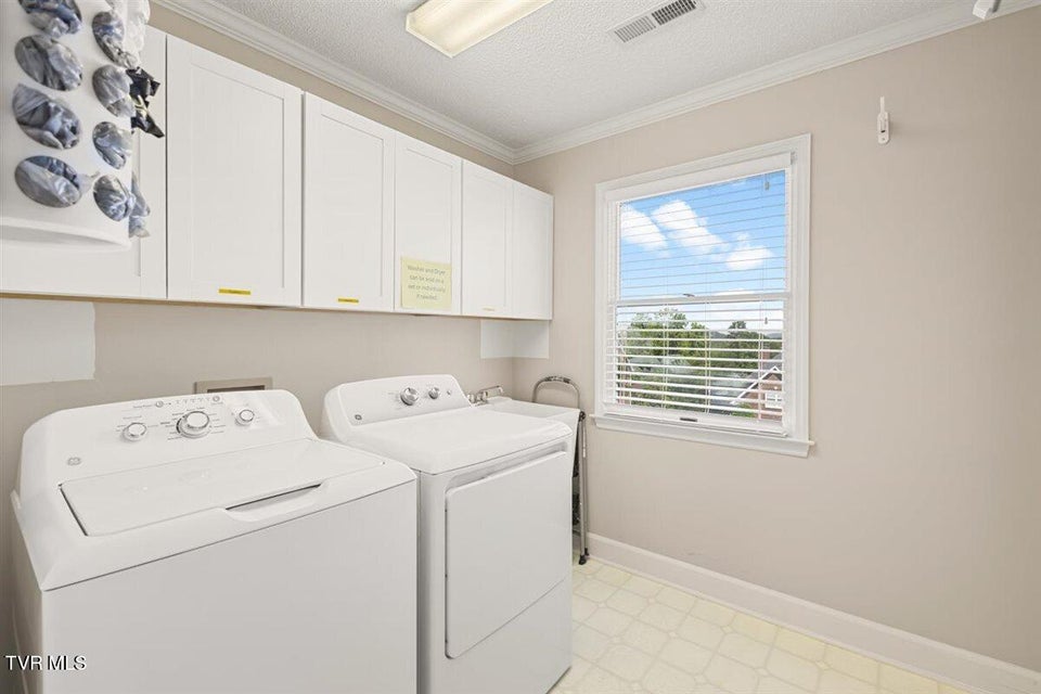 Photo #20: 2308 Granite Drive