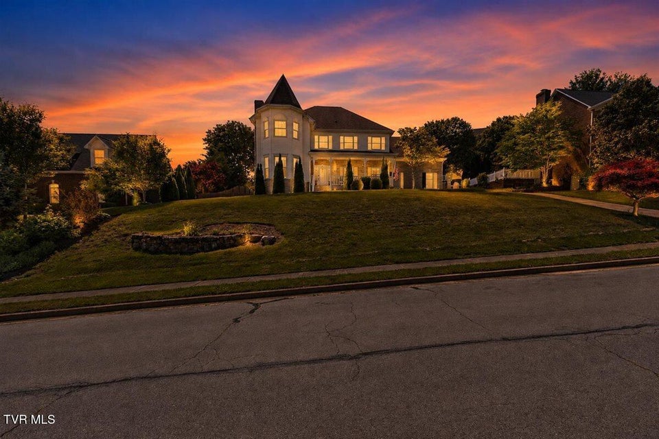 Photo #41: 2308 Granite Drive