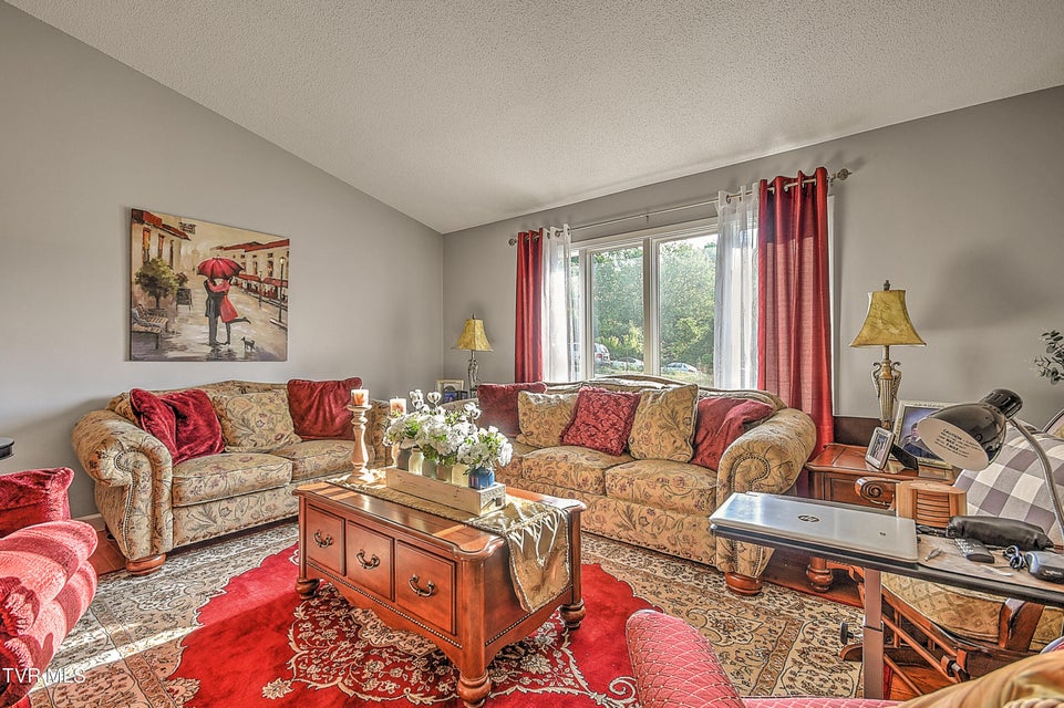 Photo #4: 2109 Faulk Lane