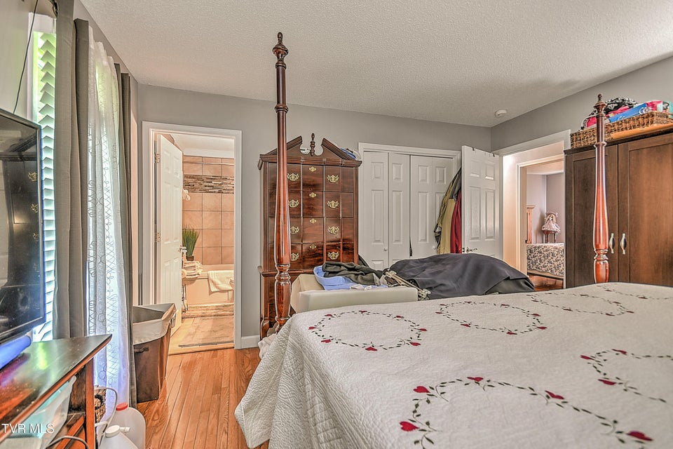 Photo #19: 2109 Faulk Lane