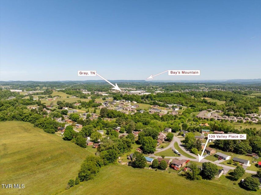 Photo #5: 139 Valley Pl Drive