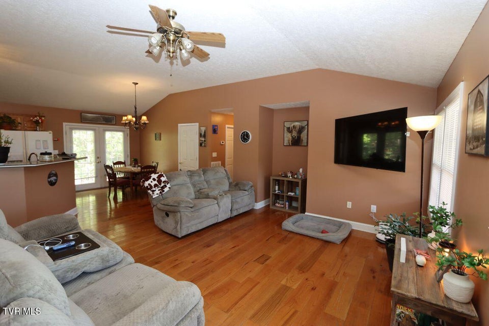 Photo #7: 21377 Tranbarger Road
