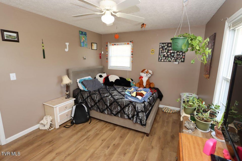 Photo #18: 21377 Tranbarger Road