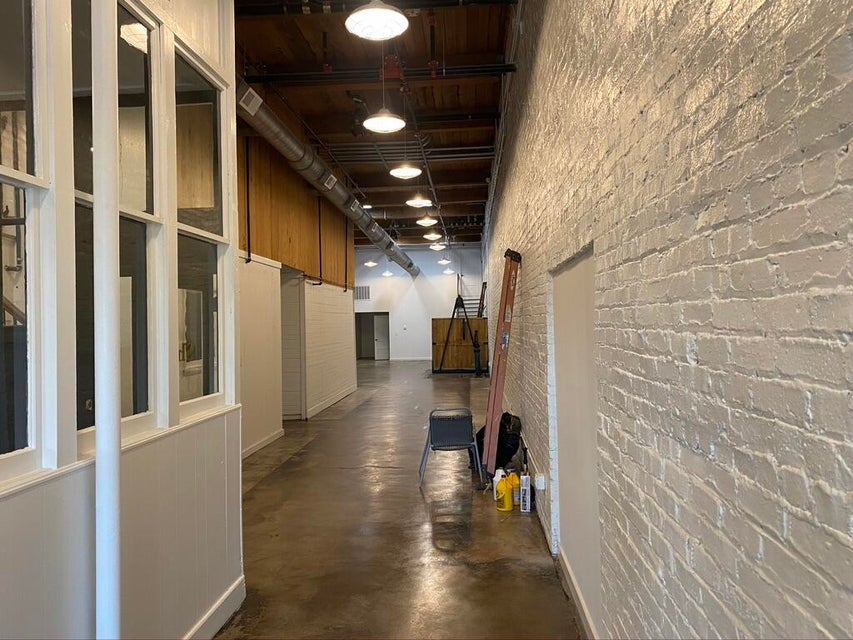 Photo #5: 809 State Street