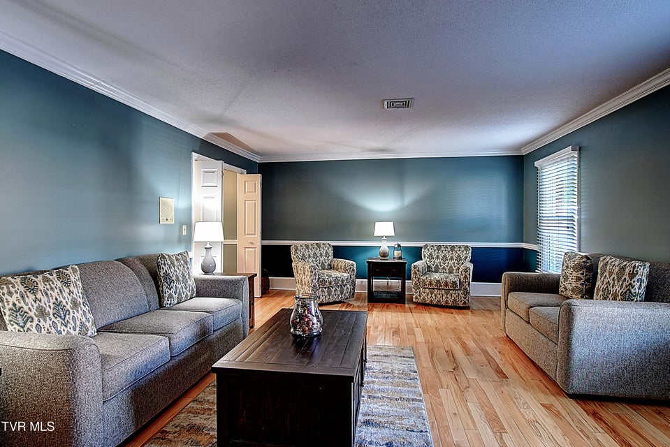 Photo #8: 2734 Oakland Avenue