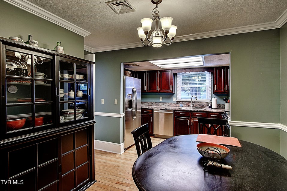 Photo #12: 2734 Oakland Avenue