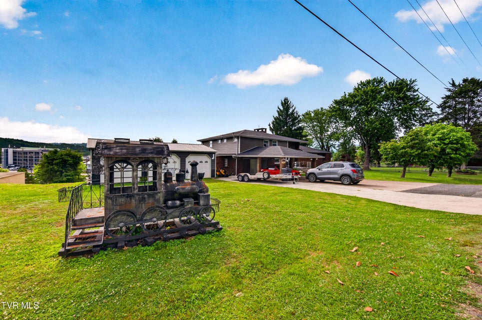 Photo #7: 236 Mountain Vista Drive