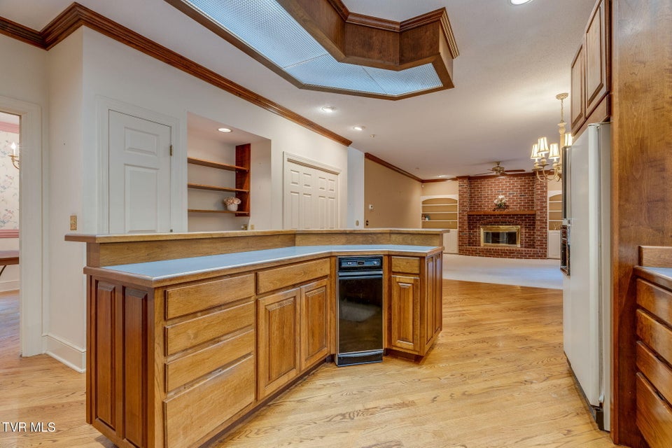 Photo #21: 1005 Huntington Court