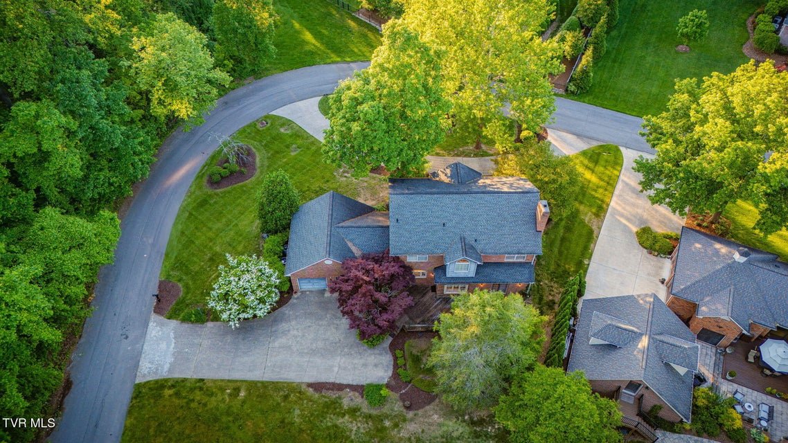 Photo #6: 1005 Huntington Court