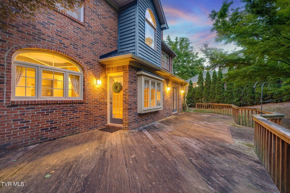 Photo #4: 1005 Huntington Court