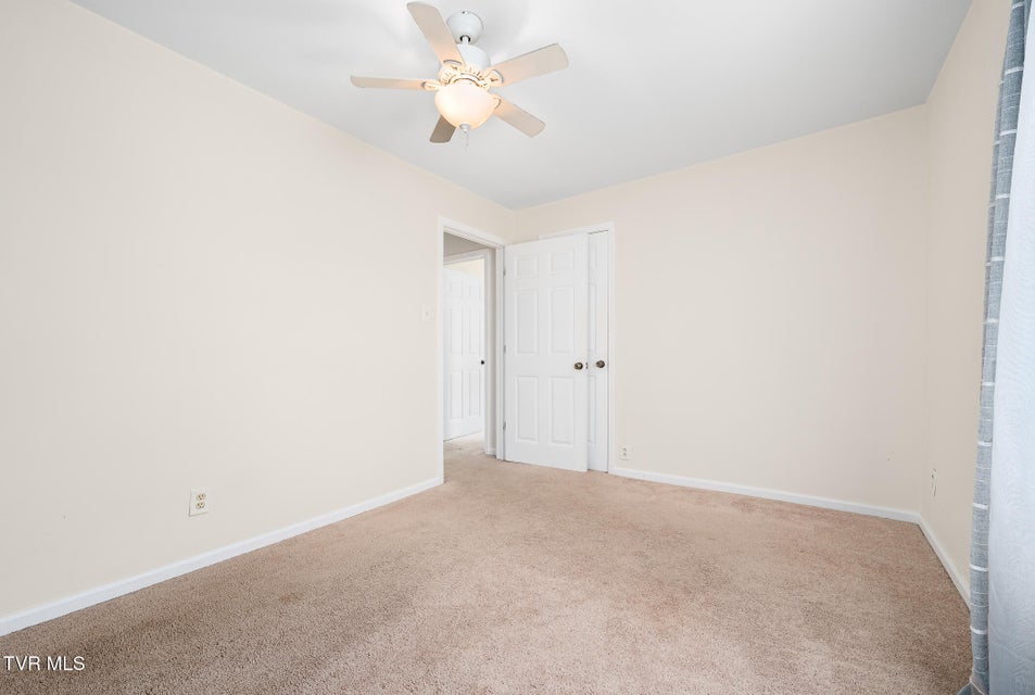 Photo #18: 1701 Highpoint Avenue