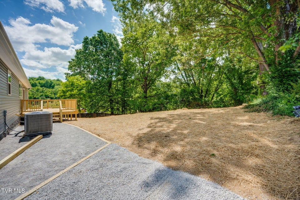 Photo #26: 115 Hillside Drive