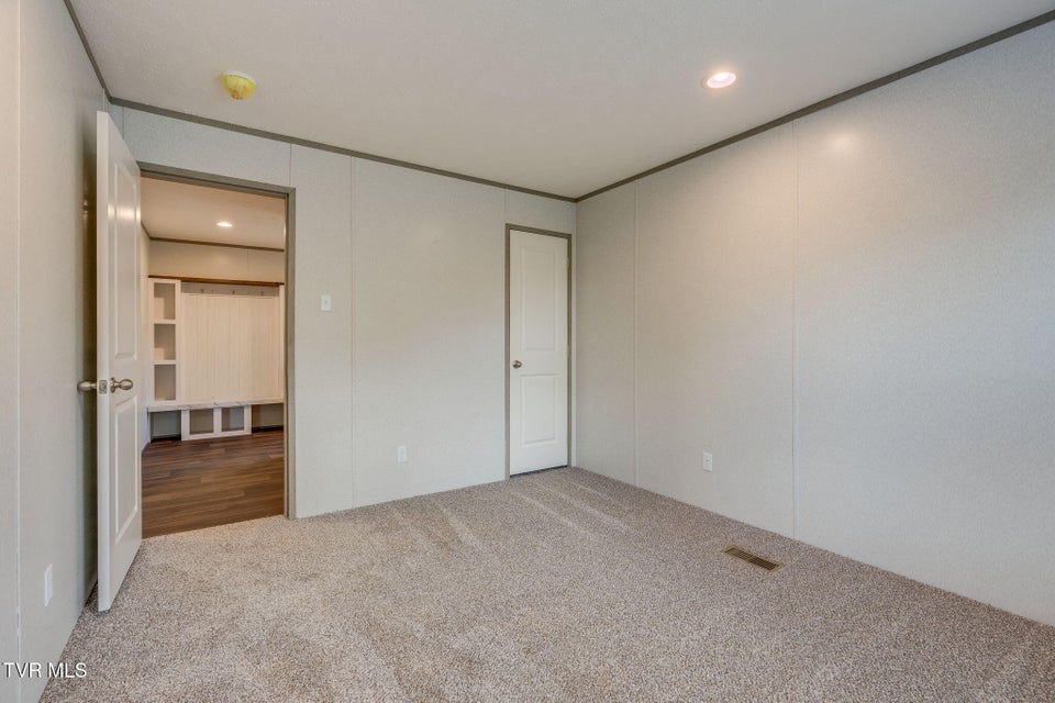 Photo #21: 115 Hillside Drive