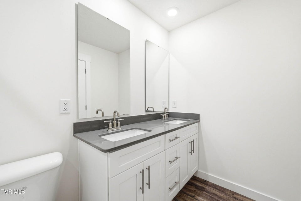 Photo #16: 1130 Wenna Way 