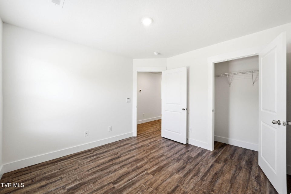 Photo #18: 1130 Wenna Way 