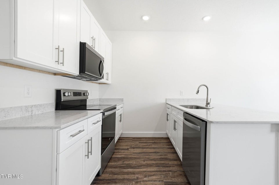 Photo #4: 1130 Wenna Way 