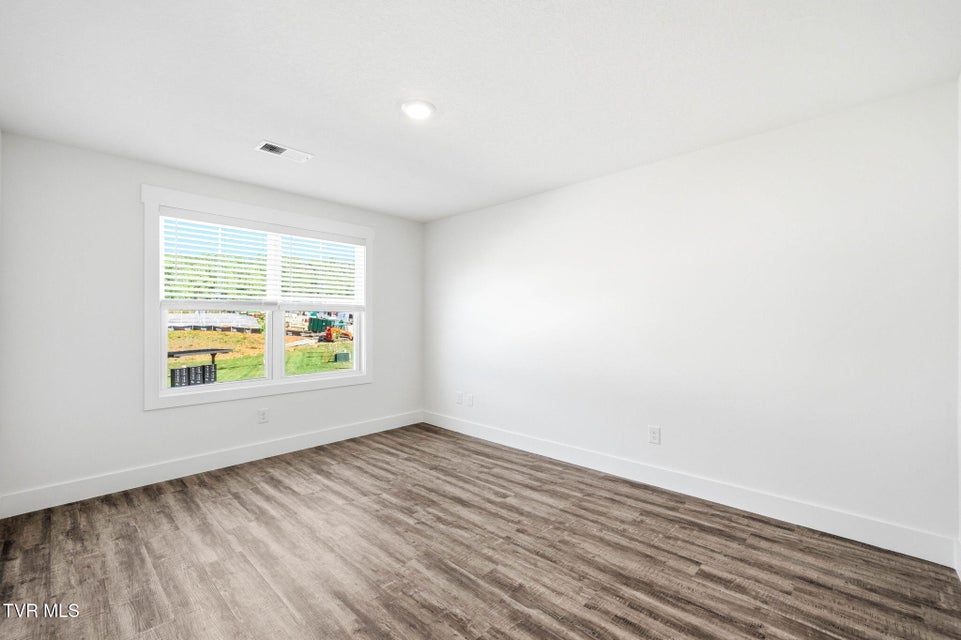 Photo #12: 1142 Wenna Way 