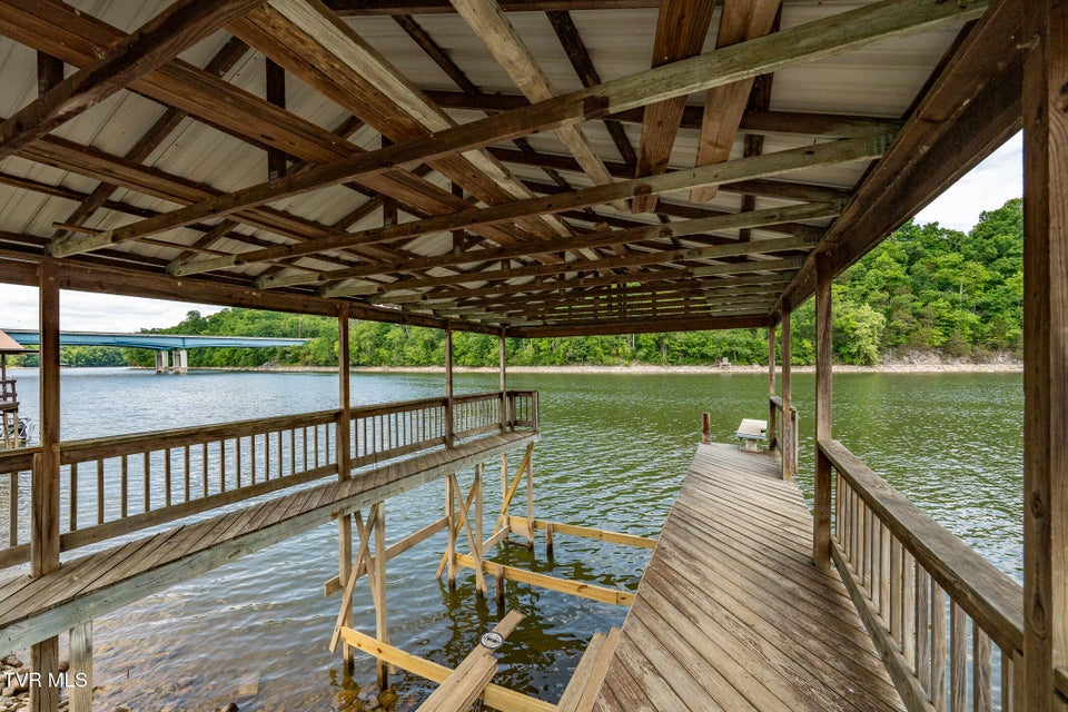 Photo #43: 248 Lakeview Drive
