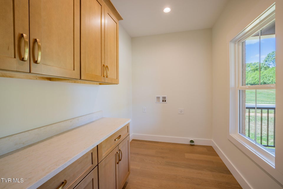 Photo #11: 54 Glaze Farm Way