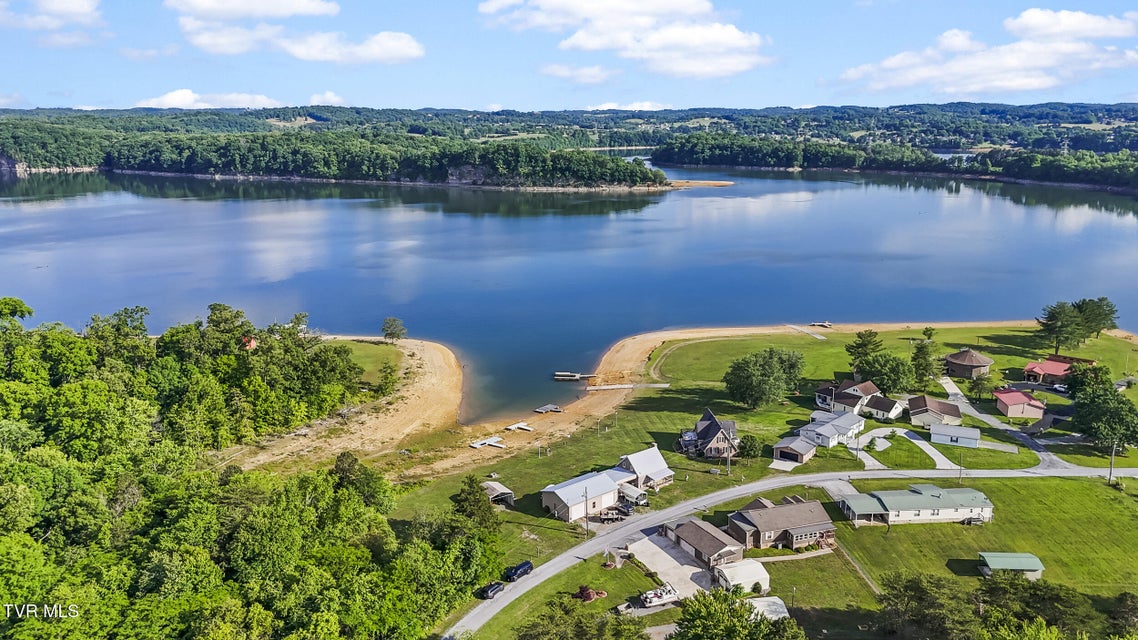 Photo #8: 125 Island Harbor Lane