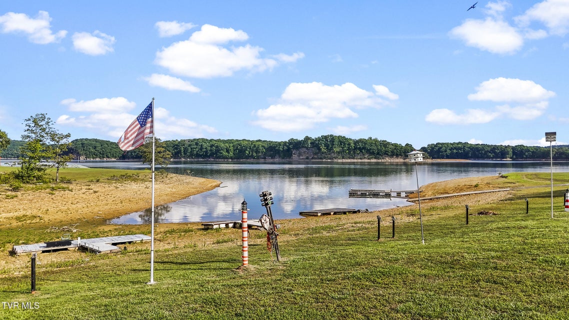 Photo #13: 125 Island Harbor Lane