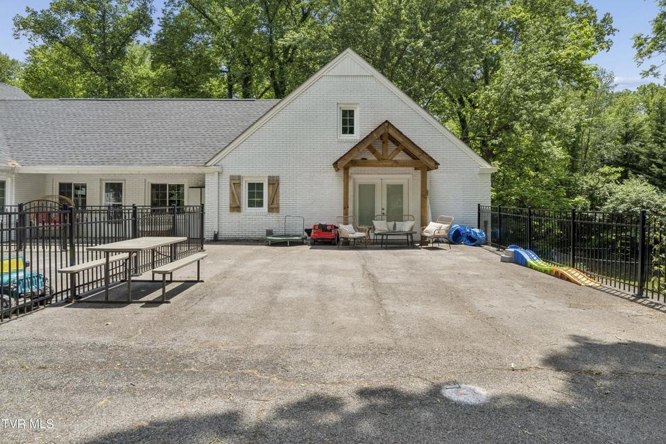 Photo #71: 321 Baron Drive