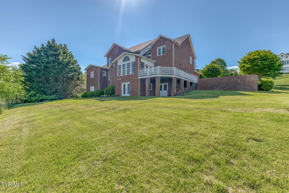 Photo #93: 151 Laurel Ridge Drive