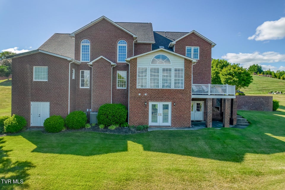 Photo #94: 151 Laurel Ridge Drive