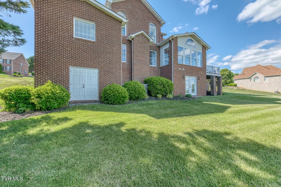 Photo #95: 151 Laurel Ridge Drive