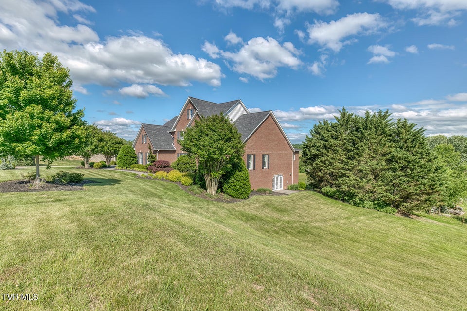 Photo #99: 151 Laurel Ridge Drive