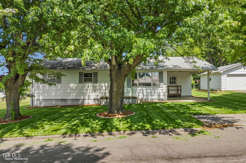 Photo #22: 215 Hillcrest 